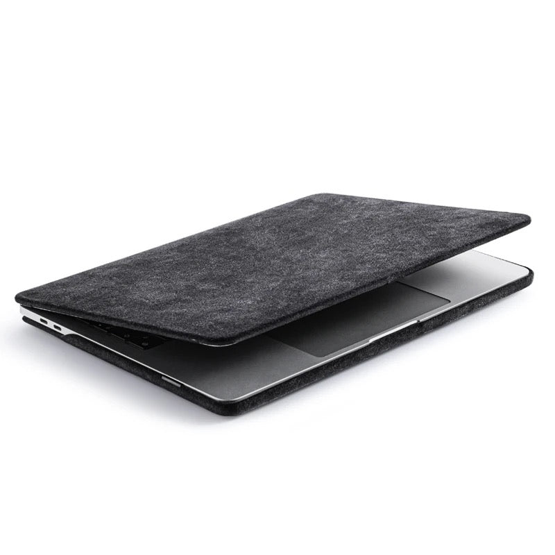 Premium MacBook Cover 13-16 Zoll | Customizable Alcantara | Cover | MacBook Case | Racing | High-quality Italian Alcantara | Macbook |